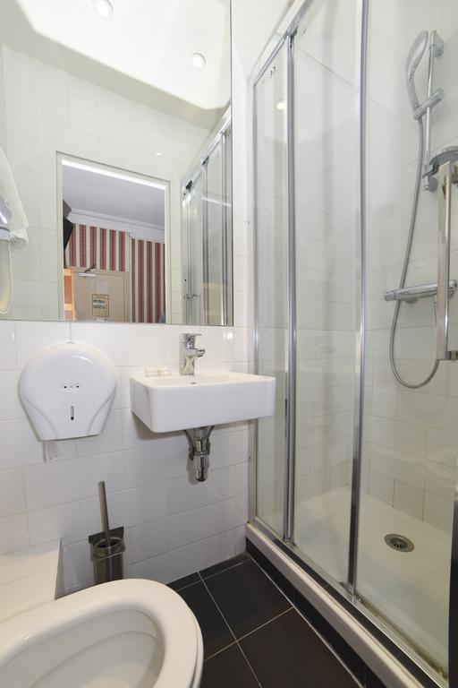 פריז Sully Hotel מראה חיצוני תמונה
