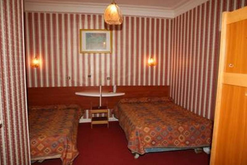 פריז Sully Hotel חדר תמונה