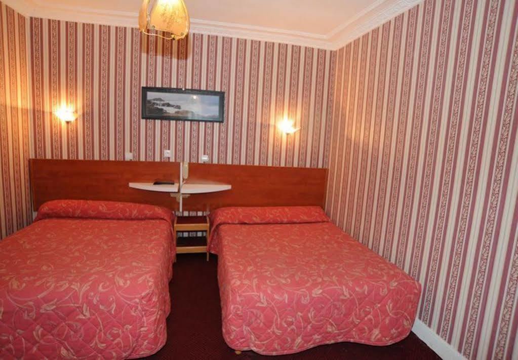 פריז Sully Hotel מראה חיצוני תמונה