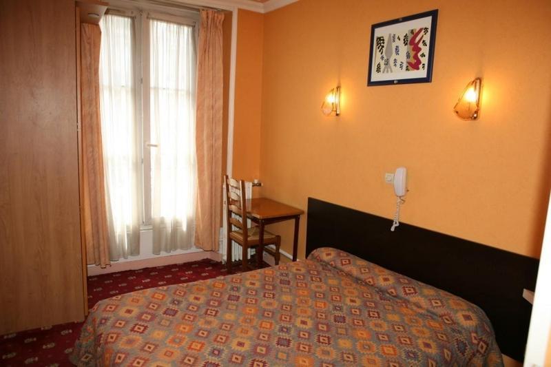 פריז Sully Hotel מראה חיצוני תמונה